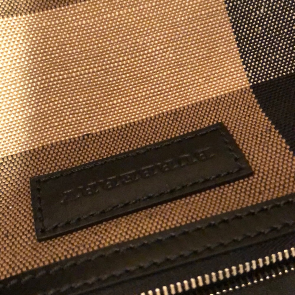 Authentic Burberry Canvas Check Medium Tote 👜 - Picture 14 of 15